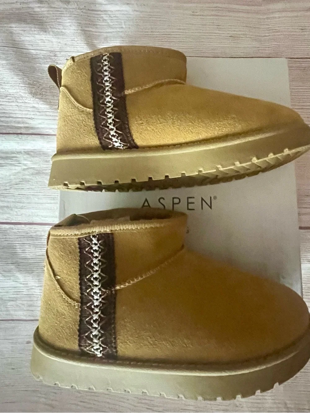 Aspen Kids Tan Suede Ankle Bootie Faux Fur Lined Pull On Size 13 New With Box